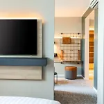 Moxy Berlin Airport 3* Schoenefeld