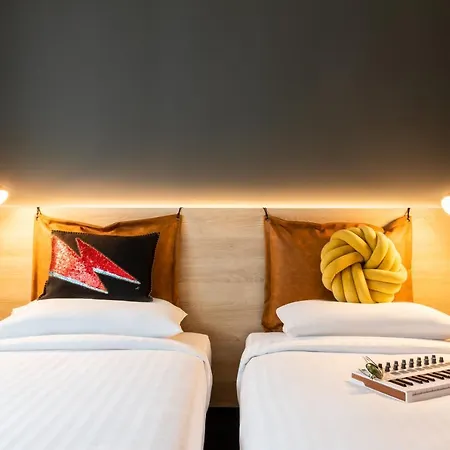 Moxy Berlin Airport 3* Schoenefeld