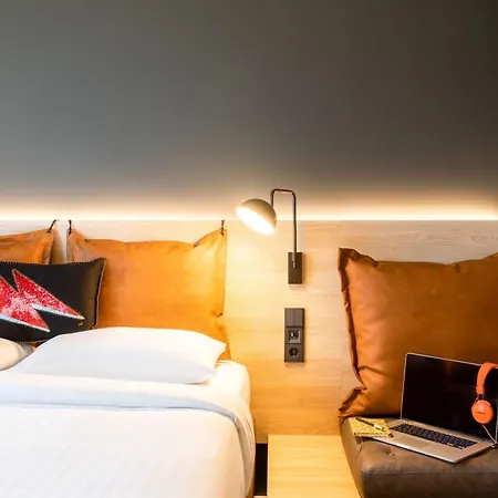 Moxy Berlin Airport Hotel