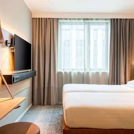 Moxy Berlin Airport Hotel