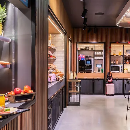 Hotel Moxy Berlin Airport Schoenefeld