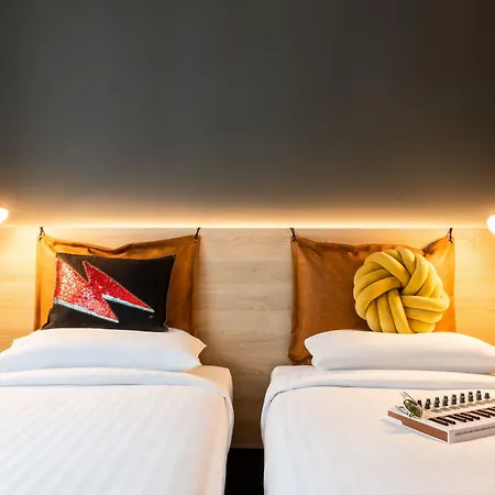 Moxy Berlin Airport Hotel Schönefeld