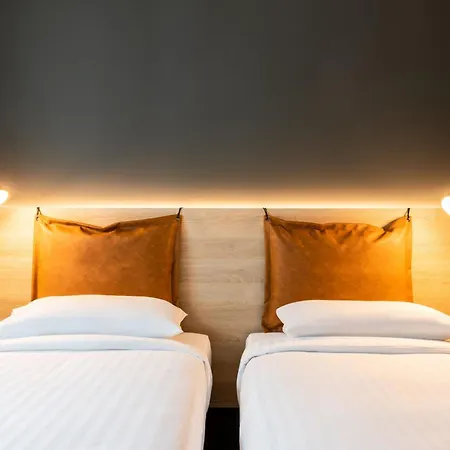 Hotel Moxy Berlin Airport