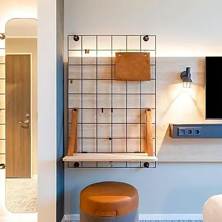 Moxy Berlin Airport Hotel