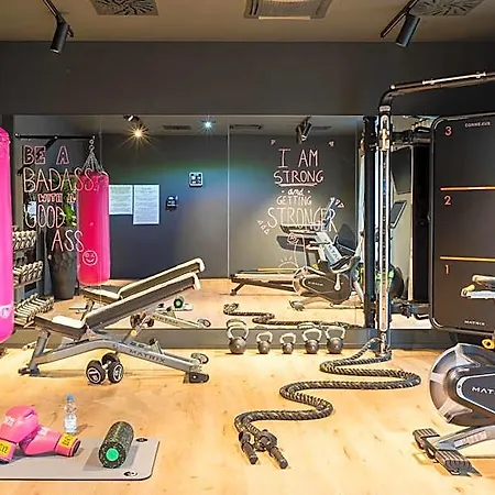 Moxy Berlin Airport 3* Schoenefeld