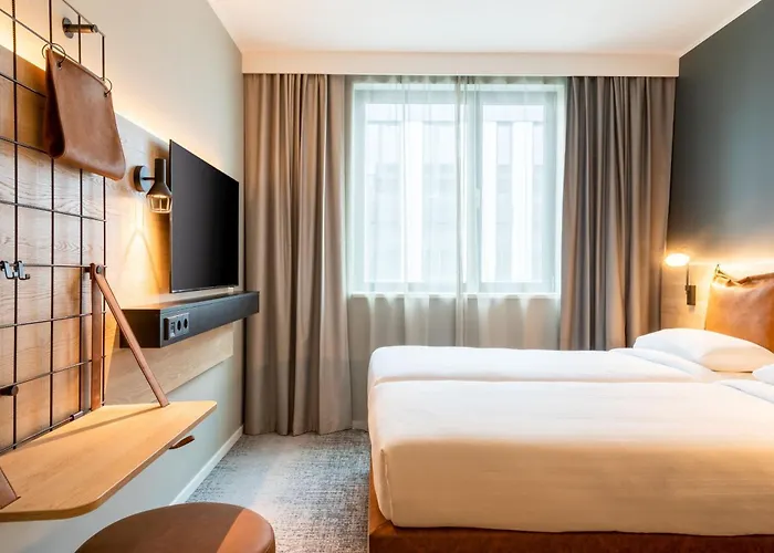 Moxy Berlin Airport 호텔