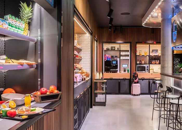 호텔 Moxy Berlin Airport 쇼네펠드